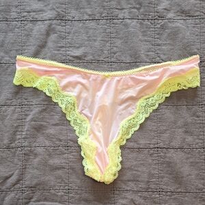 🍑Victorias Secret Tease Thong🍑